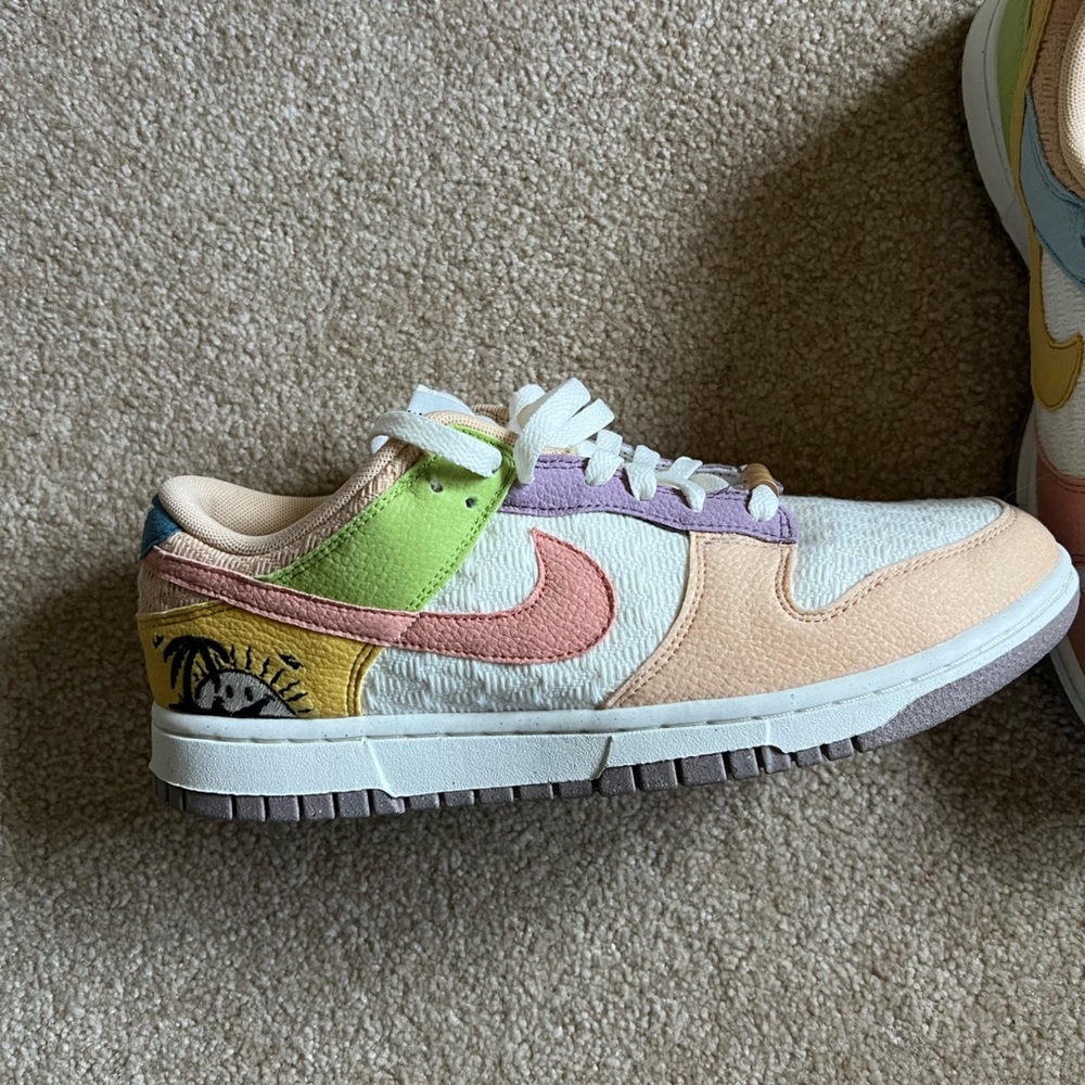 Nike Dunk Low Sun Club Women’s 10
